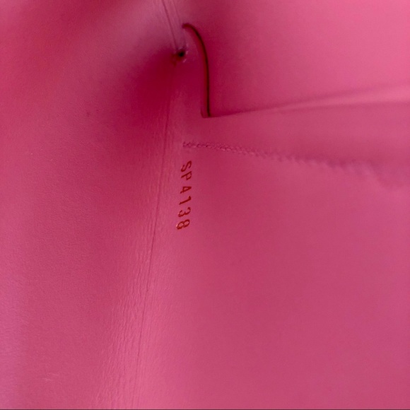 ❌SOLD❌ LOUIS VUITTON POCHETTE KIRIGAMI😍😍 - Picture 6 of 6